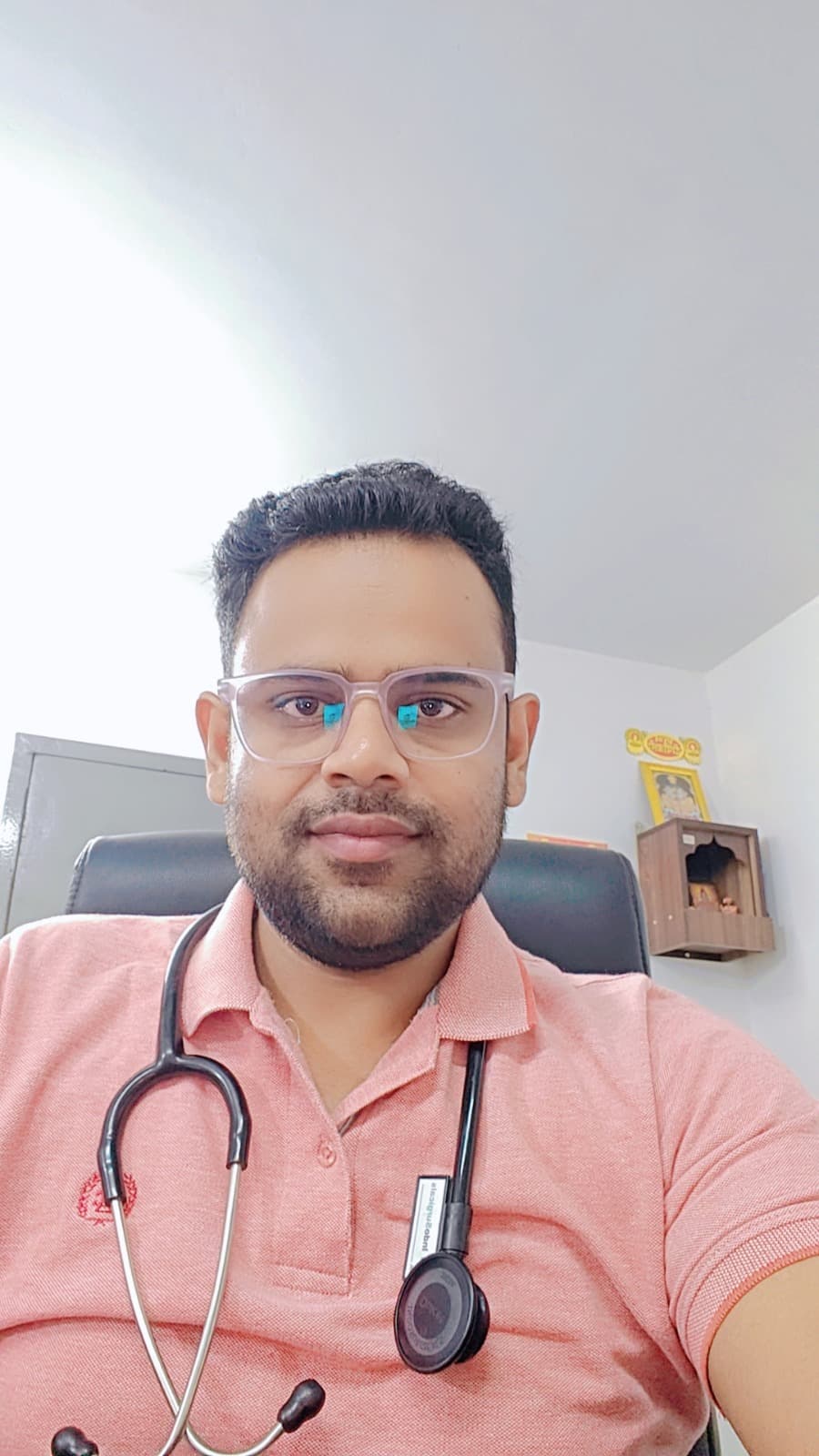 Dr. Vishav Rakesh Damathia